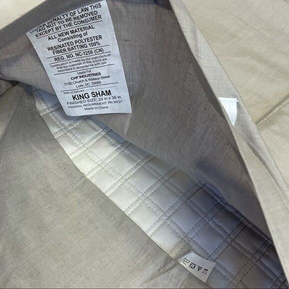 DKNY Satin Gray Window Pane Quilt Double Tie KING Pillow Sham Set - Picture 12 of 14